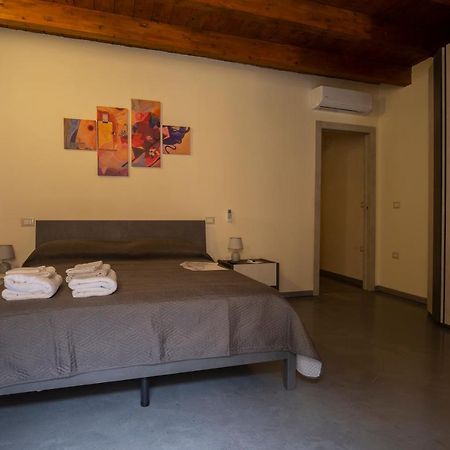 Via Cavour 19, Appartamento Del Conte Iglesias Exteriér fotografie
