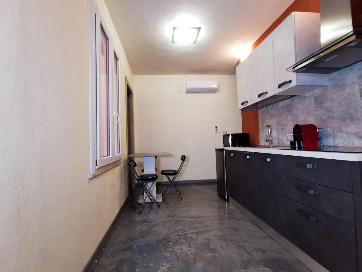 Via Cavour 19, Appartamento Del Conte Iglesias Exteriér fotografie