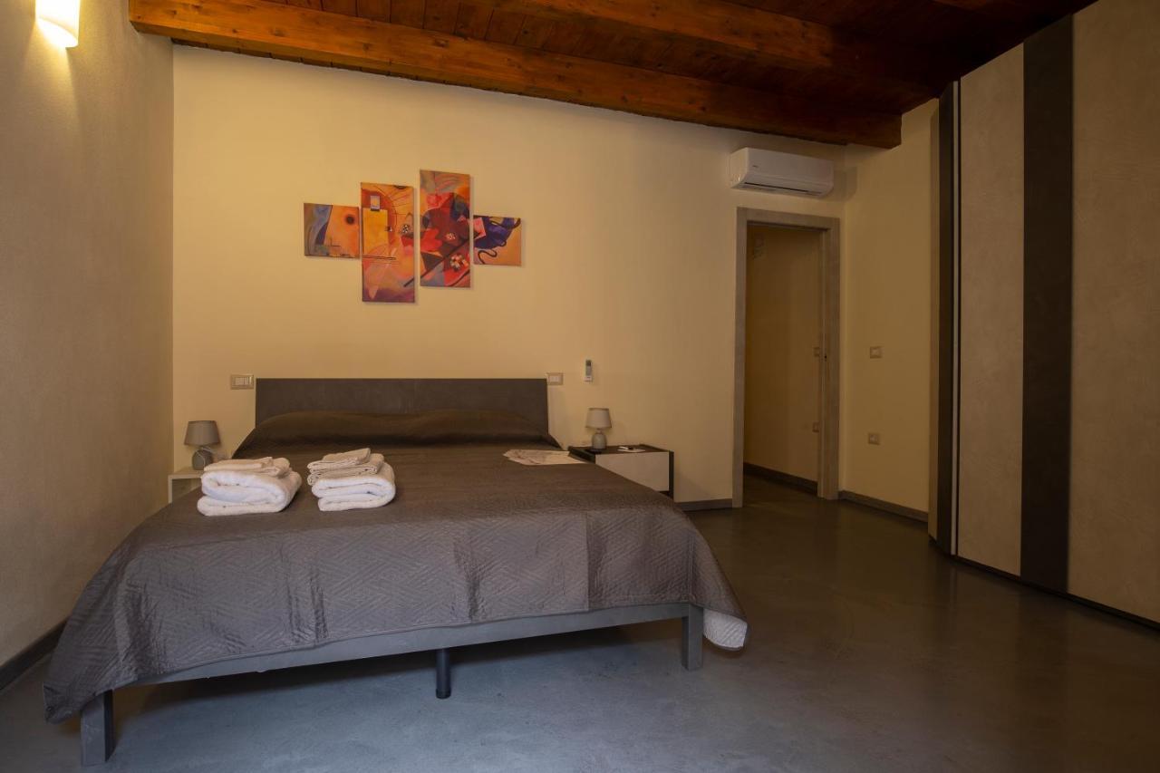 Via Cavour 19, Appartamento Del Conte Iglesias Exteriér fotografie