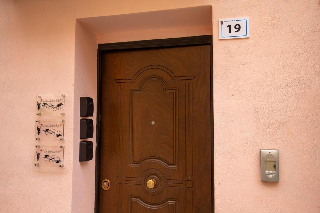 Via Cavour 19, Appartamento Del Conte Iglesias Exteriér fotografie
